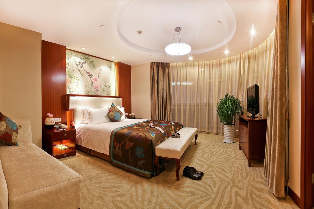 Landison Plaza International Hotel Zhenjiang  Eksteriør billede