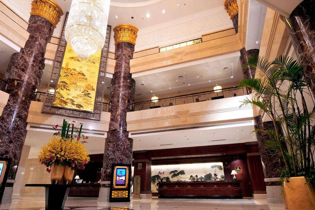 Landison Plaza International Hotel Zhenjiang  Interiør billede