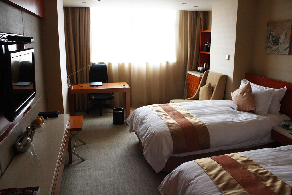 Landison Plaza International Hotel Zhenjiang  Eksteriør billede