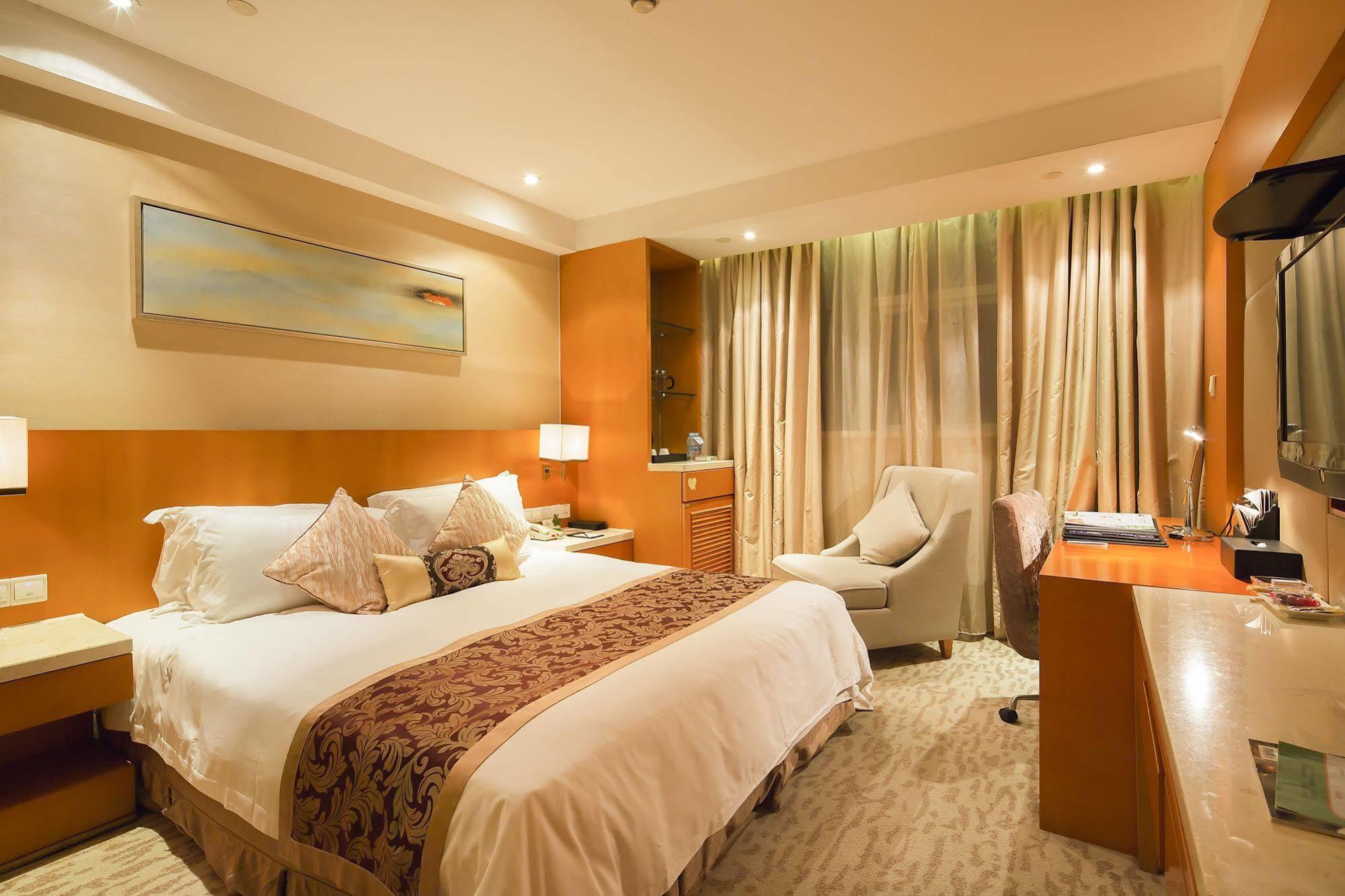 Landison Plaza International Hotel Zhenjiang  Eksteriør billede